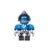 LEGO® Nexo Knights Clays Klingen-Cruiser 70315 (12/16) LEGO® Nexo Knights Clays Klingen-Cruiser 70315 (12/16)