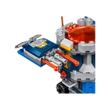 LEGO® Nexo Knights Axl's Tower Carrier 70322 (7/12)