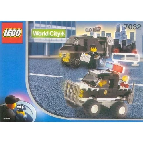 LEGO® World City Police 4WD and Undercover Van 7032 (1/1) LEGO® World City Police 4WD and Undercover Van 7032 (1/1)