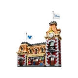 LEGO® Powered UP Disney Train and Station 71044 (3/18) LEGO® Powered UP Disney Train and Station 71044 (3/18)