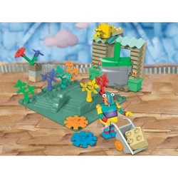 Gardening with Stripy 7437