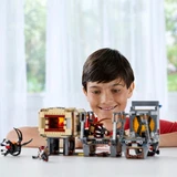 LEGO® Star Wars™ Rathtar ontsnapping 75180 (5/6) LEGO® Star Wars™ Rathtar ontsnapping 75180 (5/6)