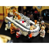 LEGO® Star Wars™ Mos Eisley Cantina™ 75290 (15/43)