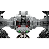 LEGO® Star Wars™ Mandalorian Fang Fighter vs. TIE Interceptor" 75348 (4/7) LEGO® Star Wars™ Mandalorian Fang Fighter vs. TIE Interceptor" 75348 (4/7)
