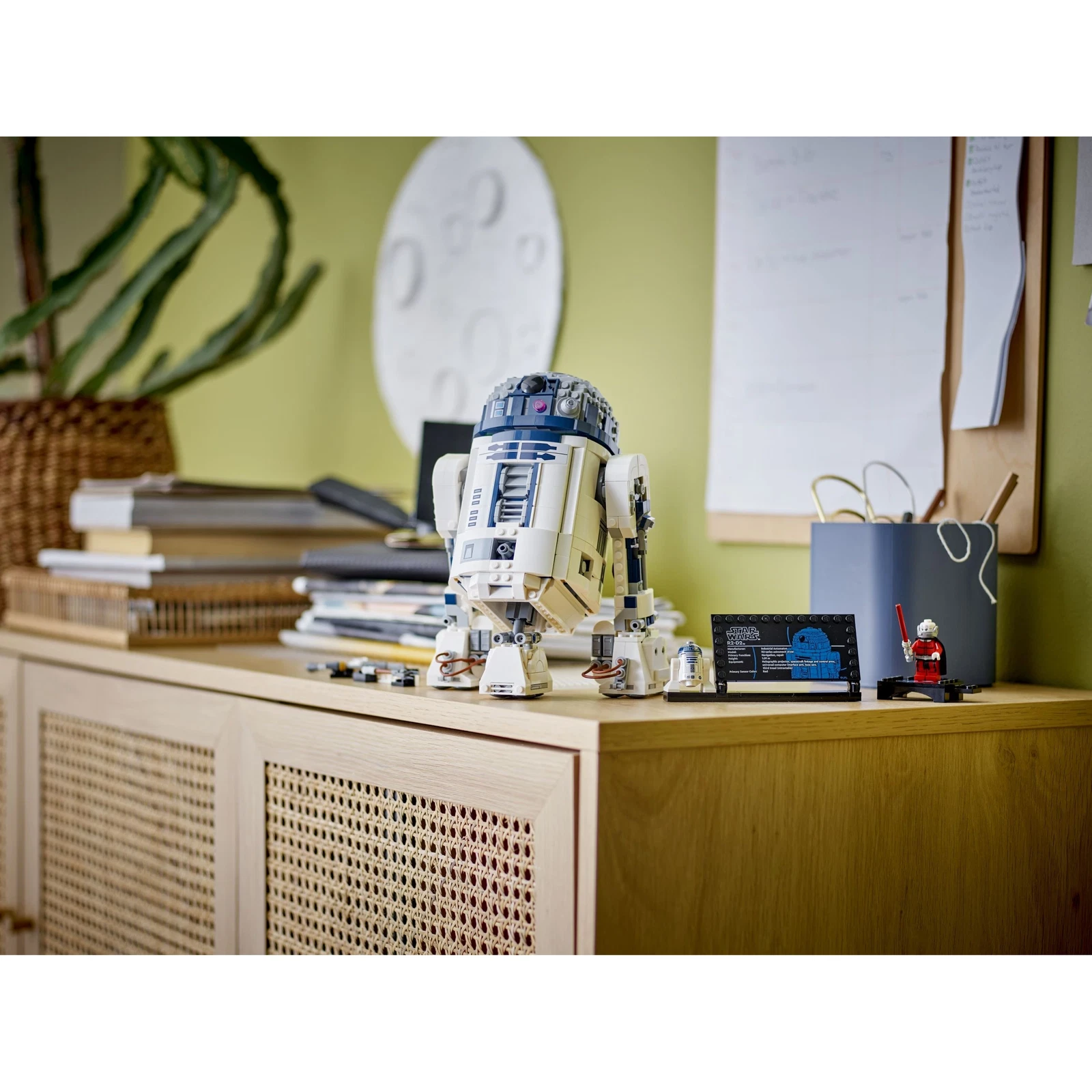 LEGO® R2-D2 75379 🇺🇸 Price Comparison
