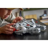 LEGO® Star Wars™ SMART Play: Faucon Millenium 75426 (10/20) LEGO® Star Wars™ SMART Play: Faucon Millenium 75426 (10/20)