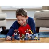 LEGO® Jurassic World™ Angriff des Dilophosaurus 75931 (10/11)