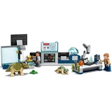 LEGO® Jurassic World™ Le labo de Dr Wu : l'évasion des bébés dinosaures 75939 (5/10)