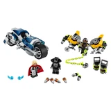 LEGO® Marvel Super Heroes L'attaque du Speeder Bike des Avengers 76142 (2/11)