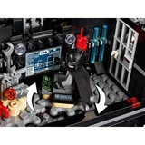 LEGO® DC Comics Super Heroes La base mobile de Batman 76160 (6/11) LEGO® DC Comics Super Heroes La base mobile de Batman 76160 (6/11)