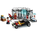 LEGO® Marvel Super Heroes Iron Man Wapenkamer 76167 (5/10) LEGO® Marvel Super Heroes Iron Man Wapenkamer 76167 (5/10)