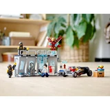 LEGO® Marvel Super Heroes Iron Man Wapenkamer 76167 (9/10) LEGO® Marvel Super Heroes Iron Man Wapenkamer 76167 (9/10)