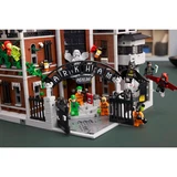 LEGO® DC Comics Super Heroes Arkham Asylum 76300 (15/17) LEGO® DC Comics Super Heroes Arkham Asylum 76300 (15/17)