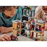 LEGO® Marvel Super Heroes Spider-Man vs. Oscorp 76324 (8/11)