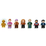 LEGO® Harry Potter™ Besuch in Hogsmeade™ 76388 (8/11)
