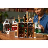 LEGO® Harry Potter™ Village de Pré-au-Lard - Édition Collector 76457 (12/16) LEGO® Harry Potter™ Village de Pré-au-Lard - Édition Collector 76457 (12/16)