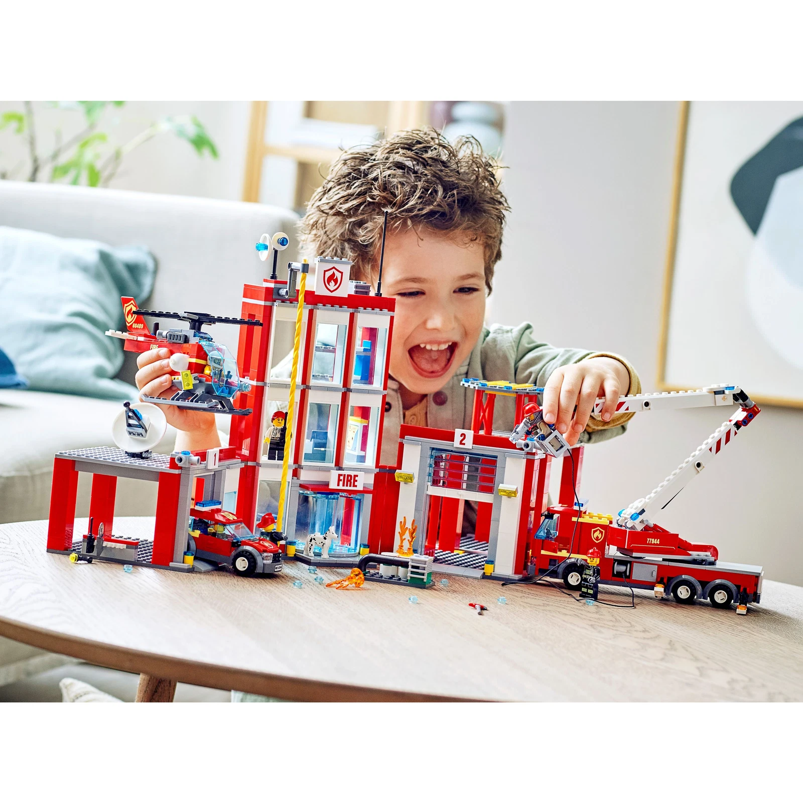 LEGO® Fire Station Headquarters 77944 | 🇺🇸 Price Comparison