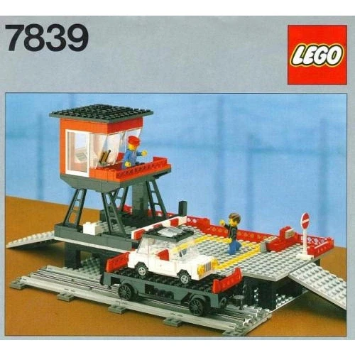 LEGO® Trains Car Transport Depot 7839 (1/1) LEGO® Trains Car Transport Depot 7839 (1/1)