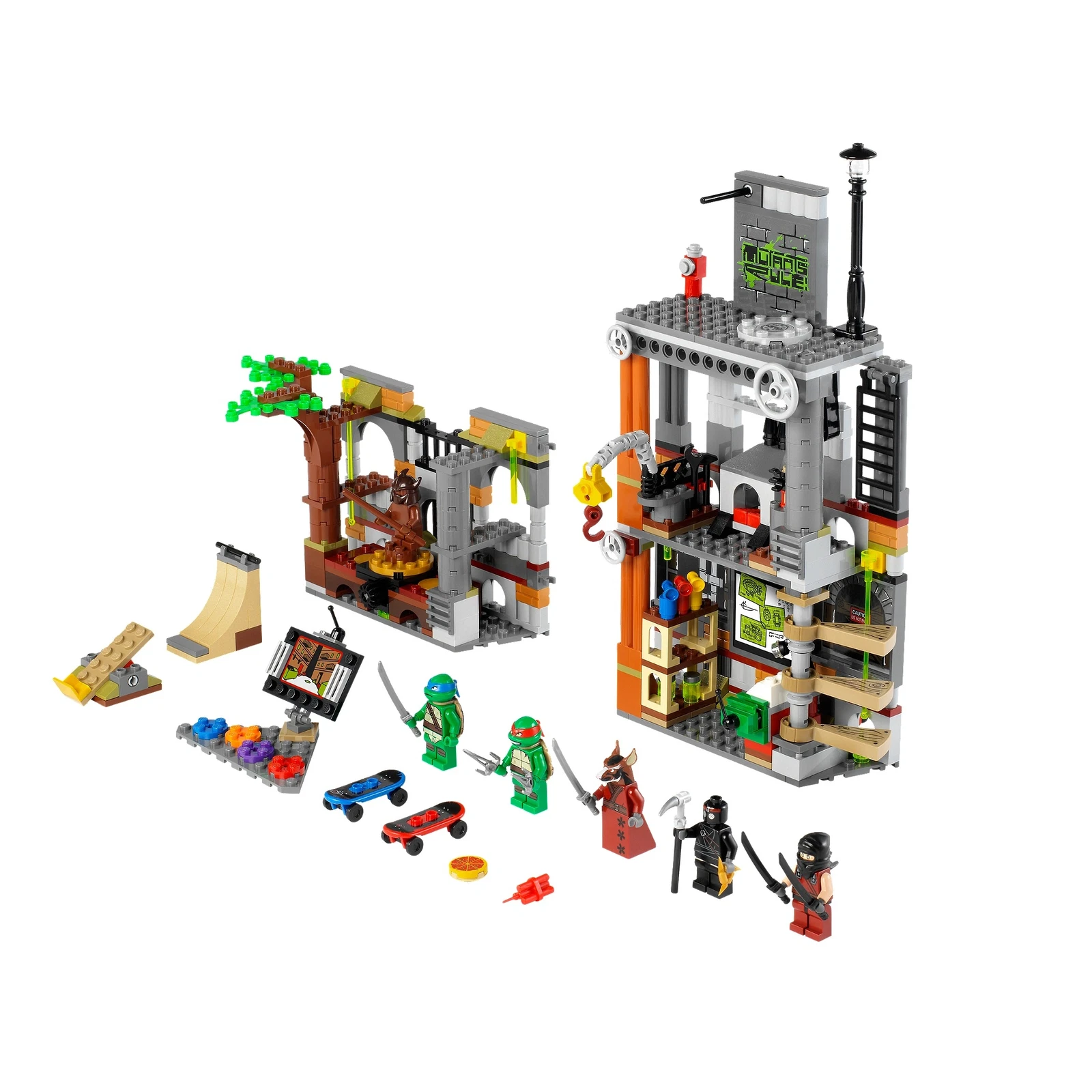 LEGO® Teenage Mutant Ninja Turtles Turtle Lair Attack 79103 (1/1) LEGO® Teenage Mutant Ninja Turtles Turtle Lair Attack 79103 (1/1)