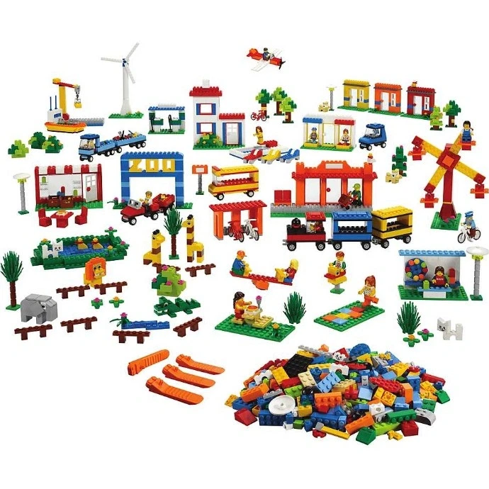 LEGO® Education Community Starter Set 9389 (1/1) LEGO® Education Community Starter Set 9389 (1/1)