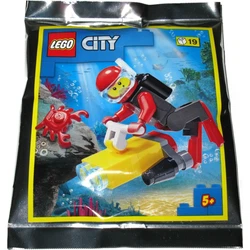 Diver and Crab 952107